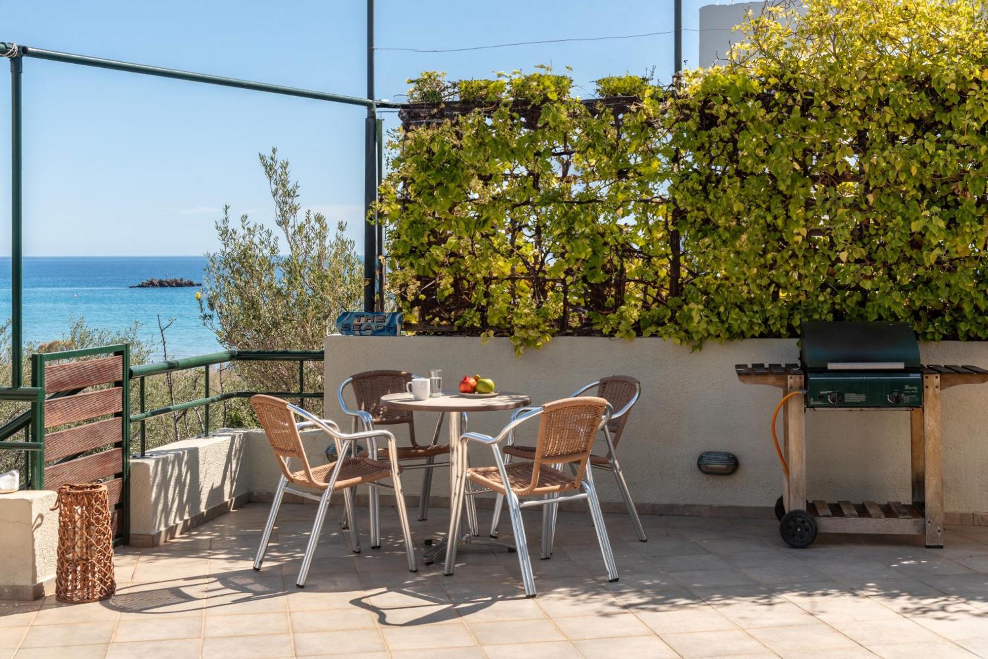 Coastal Dream Beachview Jacuzzi& Sauna Amoudara  Extérieur photo